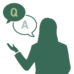 Q&Aにお答えするアイクレマの担当者